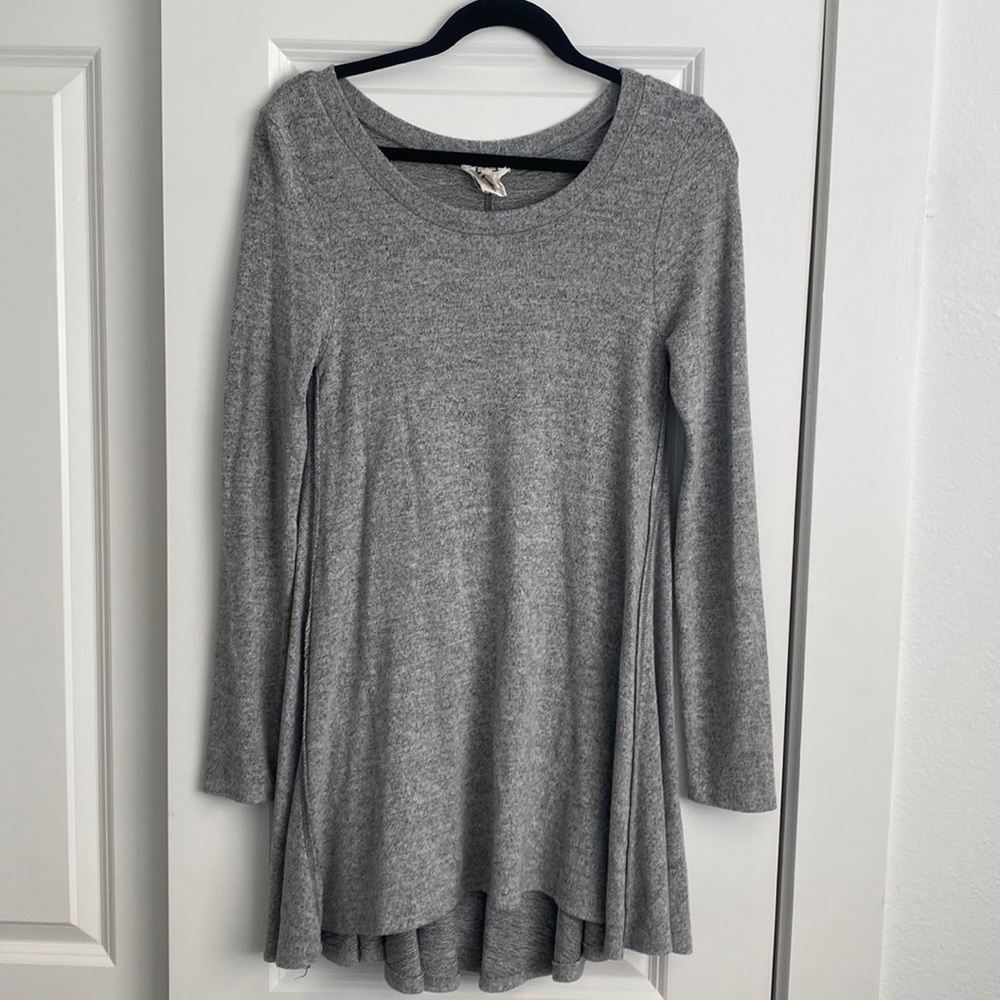 PPLA clothing heather gray sweater dress/ tunic.
